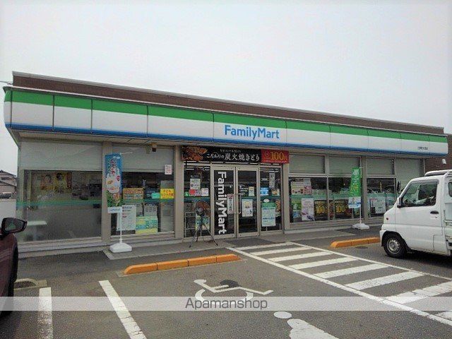 ラ・フェスタAの周辺写真
