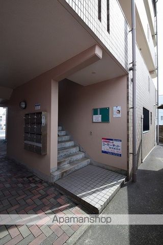 ティアラハイツ栄門の玄関写真