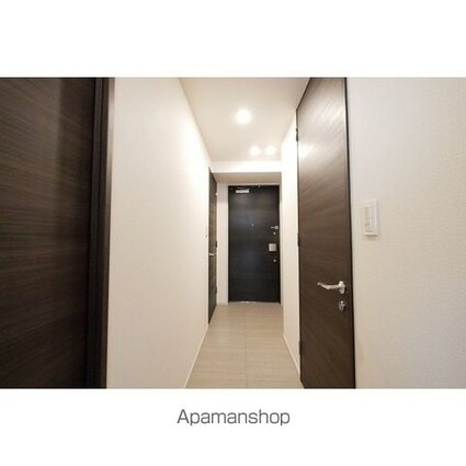 コンフォリア新宿イーストサイドタワー[1R/44.8m2]の玄関