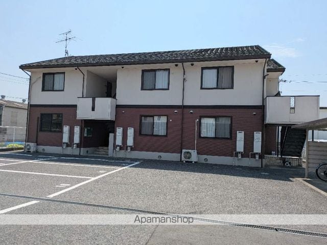 アーバンシャトル B棟の外観写真