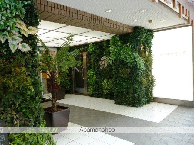 メインビル調布の玄関写真