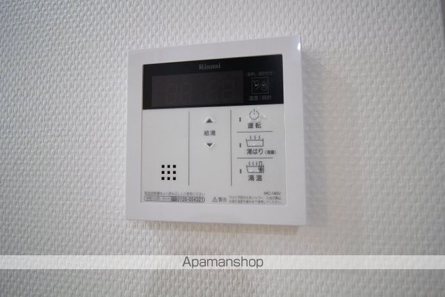 フルーリー中撫川 A棟の内装写真