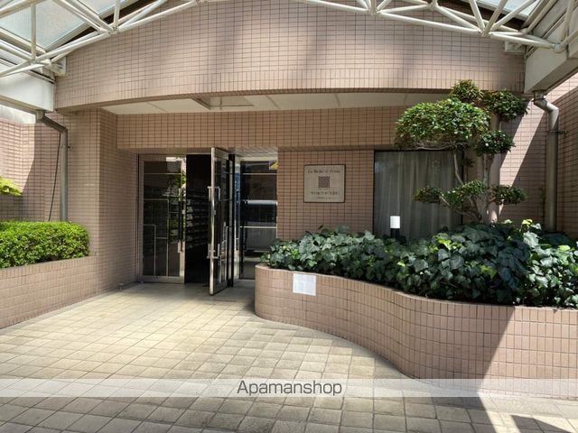 ラ・パルフェ・ド・フィネス[1R/22.5m2]の外観3