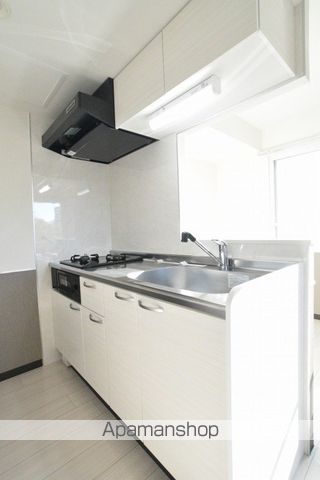 パインハート中の島の内装写真
