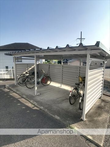 グリーンコートの外観写真