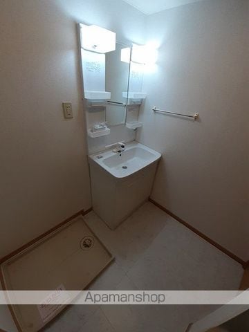 シャングリラEの内装写真