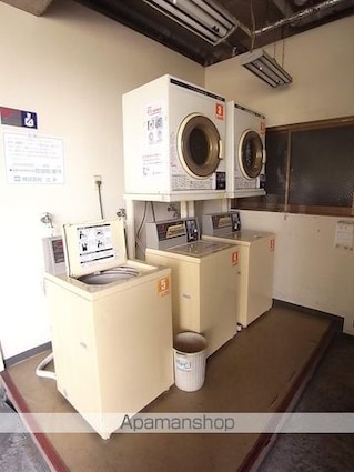 マリオン平山城址[1R/15.1m2]の共用部1