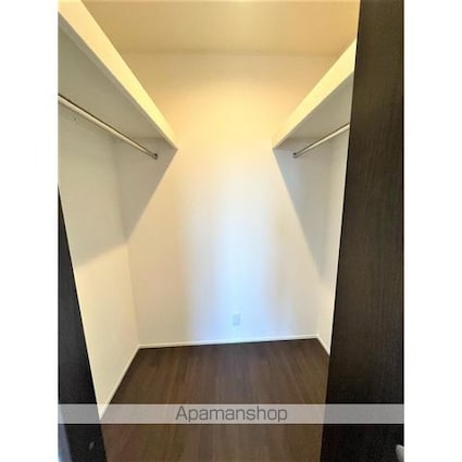 ルミエール　ドゥペ[1LDK/41.04m2]の収納