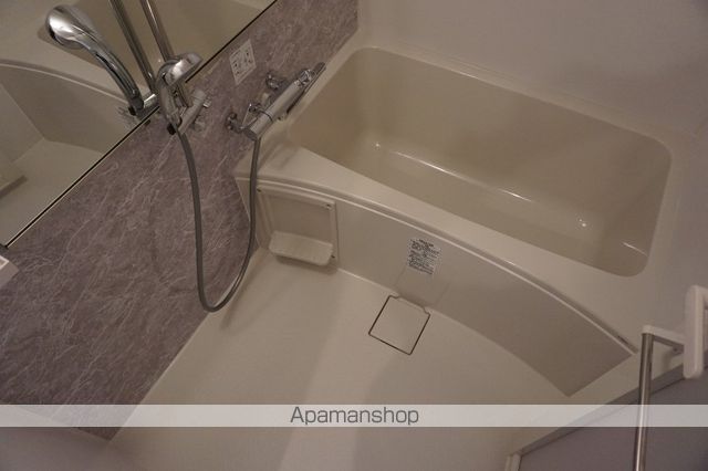 SK RESIDENCES 放出の内装写真