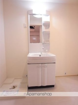 東京都足立区扇２丁目[1LDK/43.26m2]の洗面所