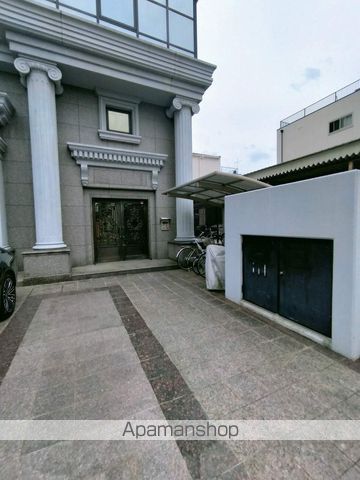 プレステージュ高殿の玄関写真