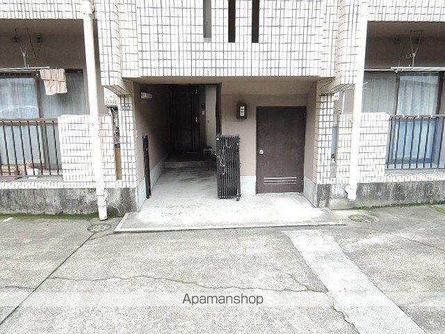 ファミール末吉の外観写真