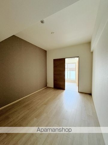 AND TERRACE 文の里の内装写真