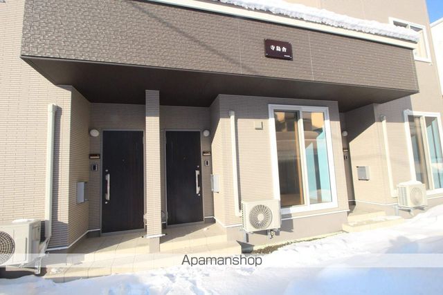 札幌市軌道線 西線１４条駅 徒歩7分 2階建 築7年の玄関写真