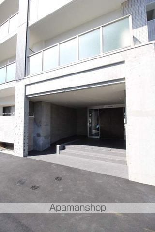 ピュアロイヤル大元の玄関写真
