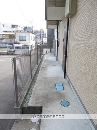 ラ・ネージュ河原町[1R/26.07m2]のエントランス