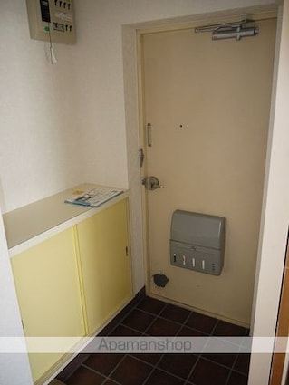 ヴィラ・スカイシップ[3LDK/72.54m2]の玄関