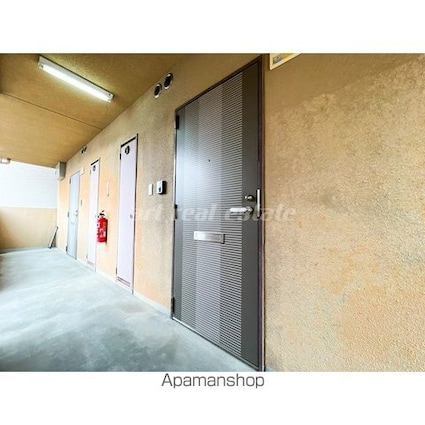 フルートフル[1DK/27.67m2]のエントランス3