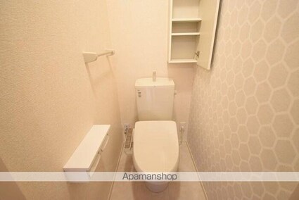 ユニヴェール　Ｄ棟[1LDK/37.79m2]のトイレ