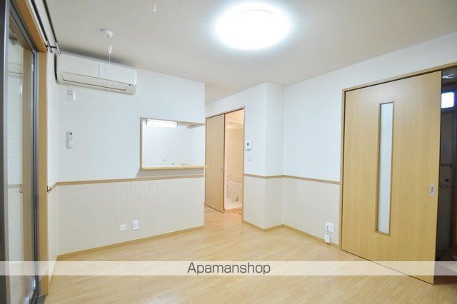 ハピネス中畝 Aの内装写真
