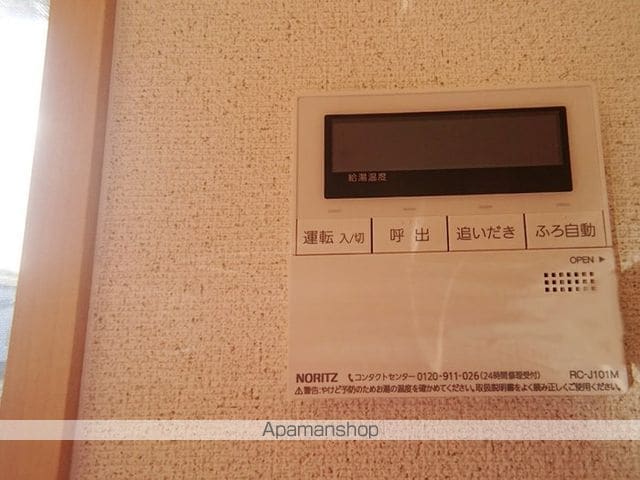 リビングタウン南花田 B棟の内装写真