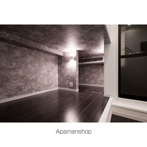 LEMURIAの玄関写真