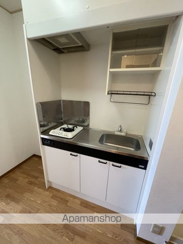 中央本線 神領駅 徒歩18分 2階建 築24年の内装写真