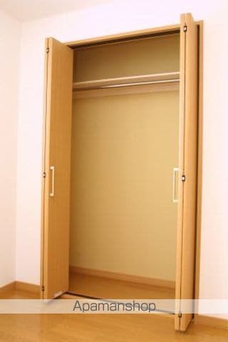アズーリ中の島伍番館の内装写真