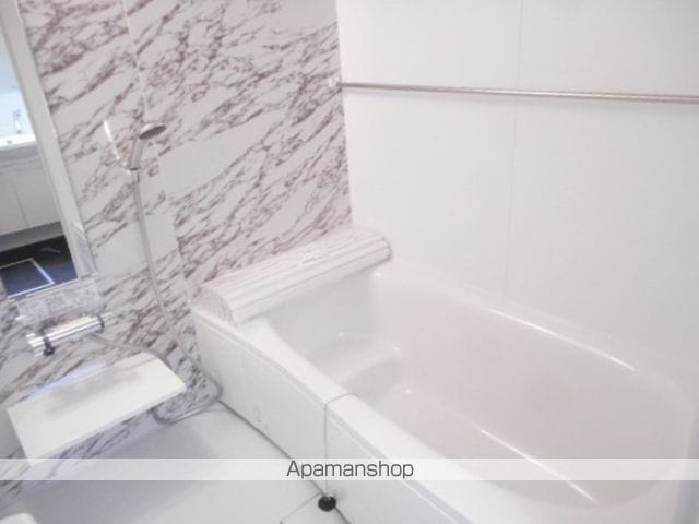 AZELEAの内装写真