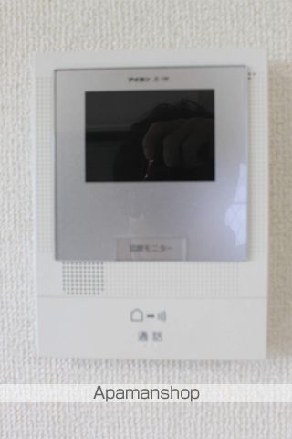 アンプルール リーブル ゴールドクレストの内装写真