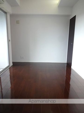 フォレステージュ西本町の内装写真