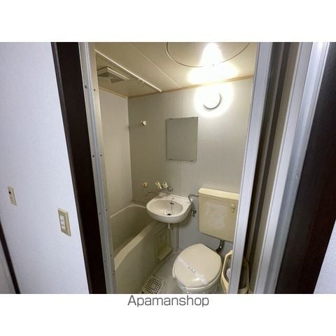 メゾン新川崎の内装写真
