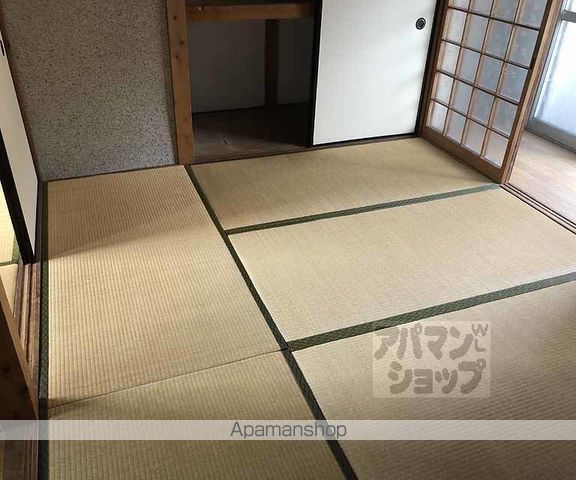 岡本荘の内装写真