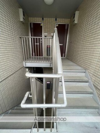 東京都中野区松が丘２丁目[1DK/38.97m2]の共用部4