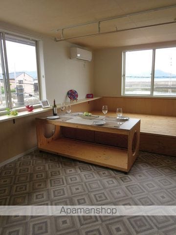 海辺のアパートZIZOの内装写真
