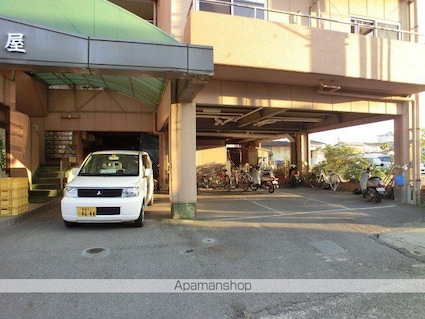 鹿島屋ビル[1K/25.57m2]の外観2