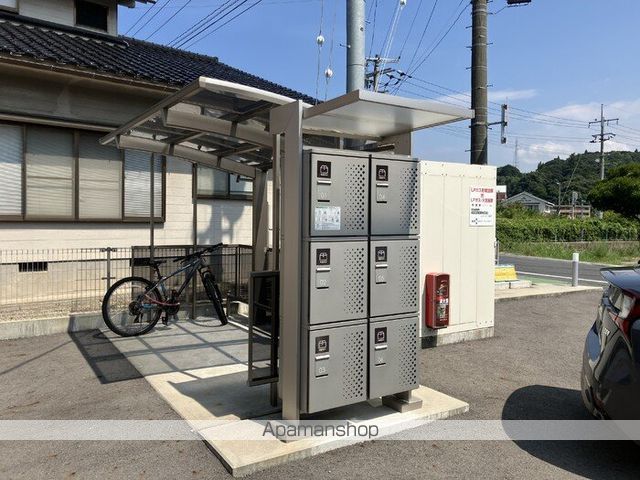 アローネの玄関写真