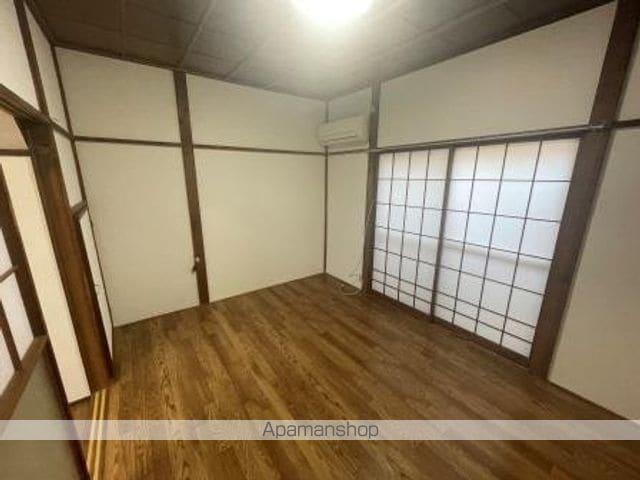 内山アパートの内装写真