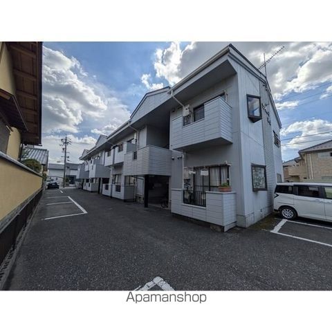 サンティーヌ神山