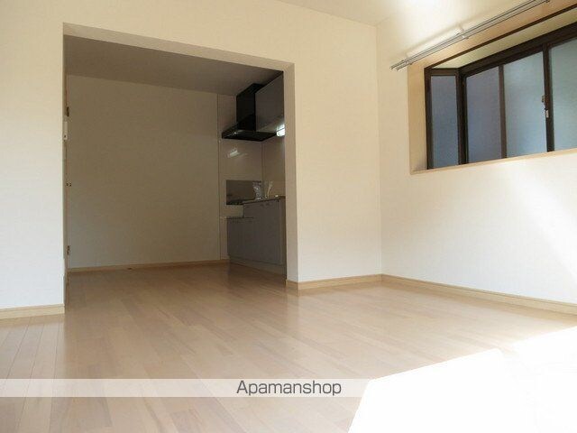 東京都昭島市緑町３丁目[2LDK/46.3m2]のリビング・居間