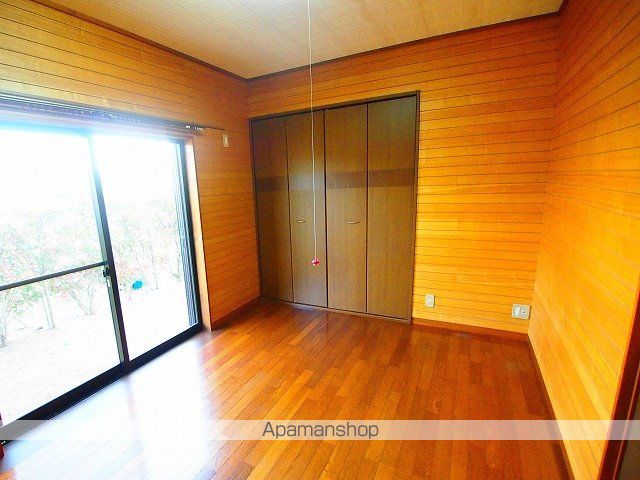 detached 茨城県鹿嶋市大字粟生2229-36
地図を見る