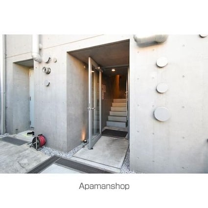 ＰＡＳＥＯ新宿三丁目Ⅰ[1LDK/32.32m2]のロビー