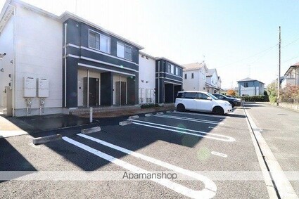 東京都あきる野市牛沼[1LDK/32.72m2]の駐車場1