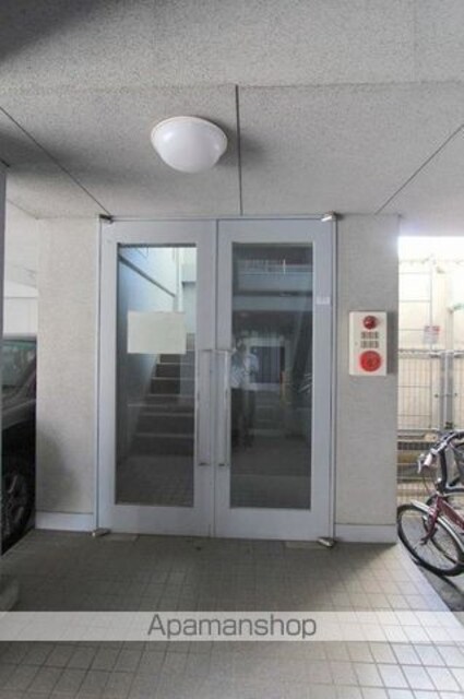 香川県高松市福岡町２丁目[1K/26m2]のエントランス