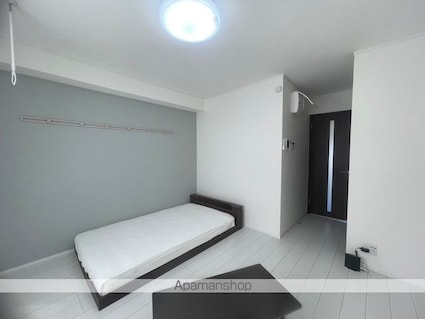 Ｇｒａｎｄ　Ｒａｖｅ　Ⅰ[1K/28.99m2]のリビング・居間1