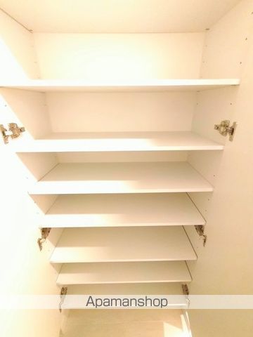 SーRESIDENCE堺筋本町UNOの内装写真