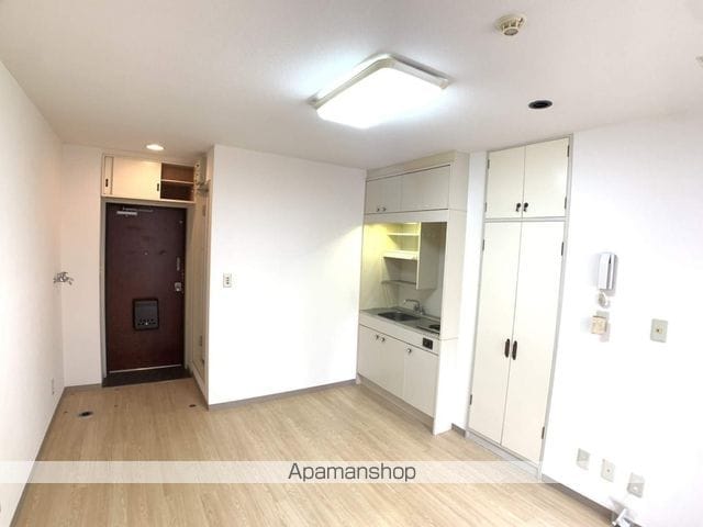 サイレンス医大前の内装写真