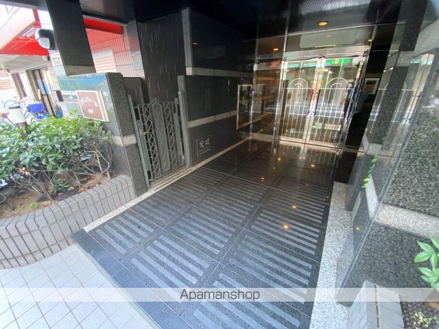グランヴェール飯田の玄関写真