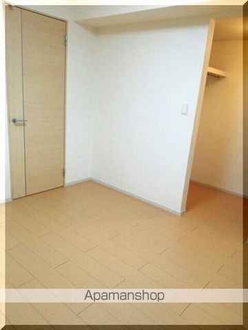 REPOSERの内装写真