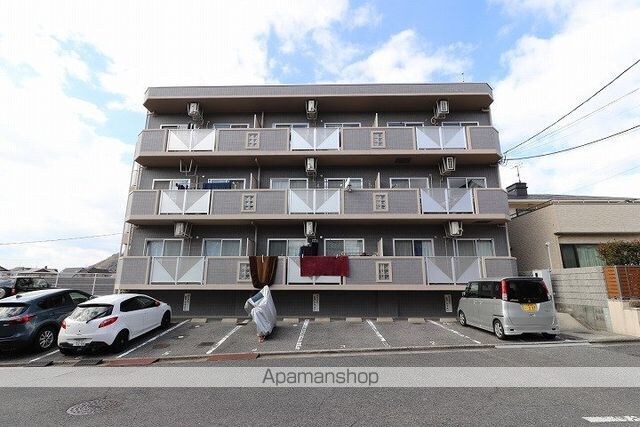 シャインハウスＥ棟[2DK/49.5m2]の外観3
